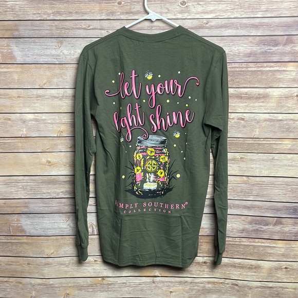 Simply Southern Long Sleeve Women’s Graphic Tee - Picture 2 of 7